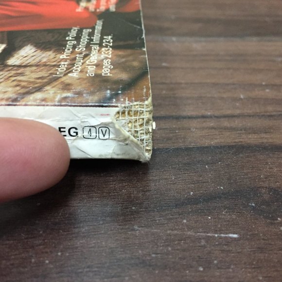 1975 Eatons Christmas Catalog Canada - Picture 2 of 16